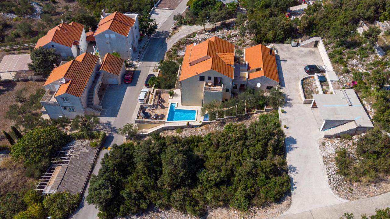 Villa Ana Zrnovo Buitenkant foto