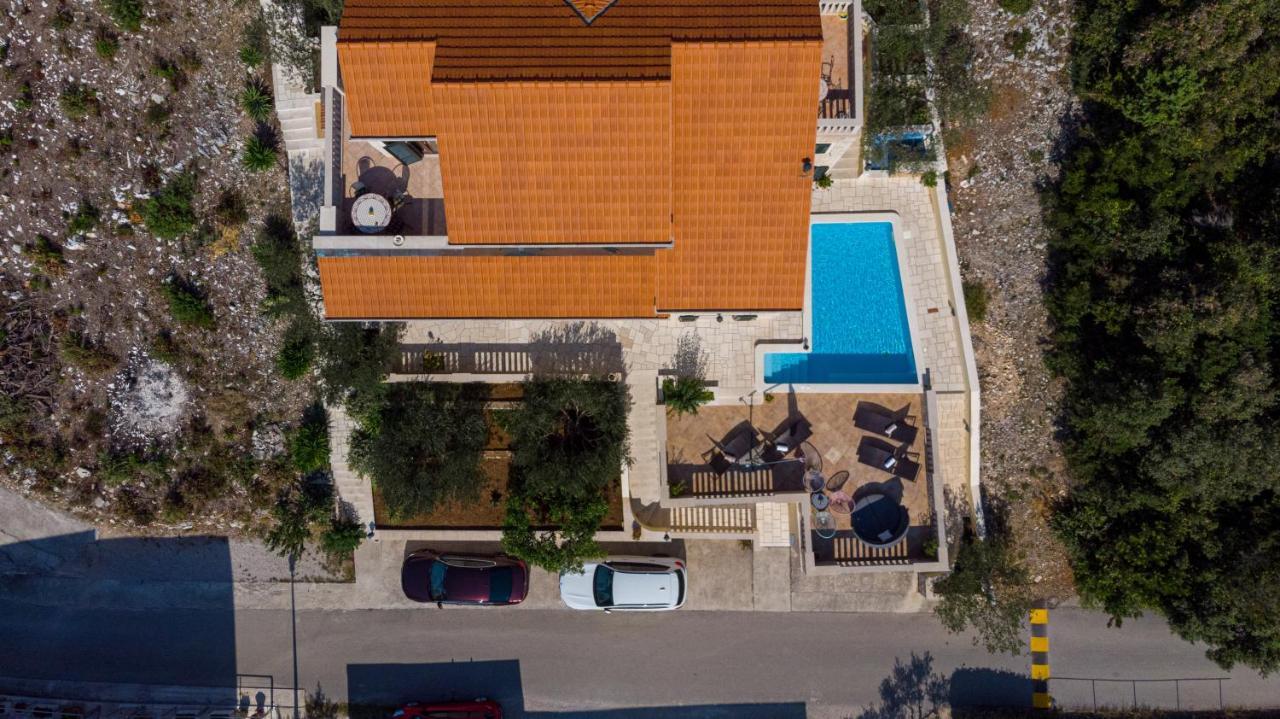 Villa Ana Zrnovo Buitenkant foto