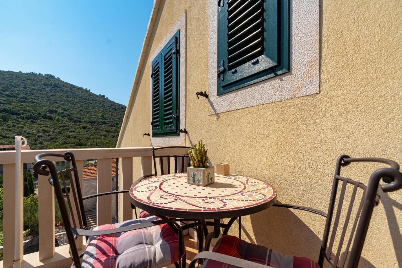 Villa Ana Zrnovo Buitenkant foto