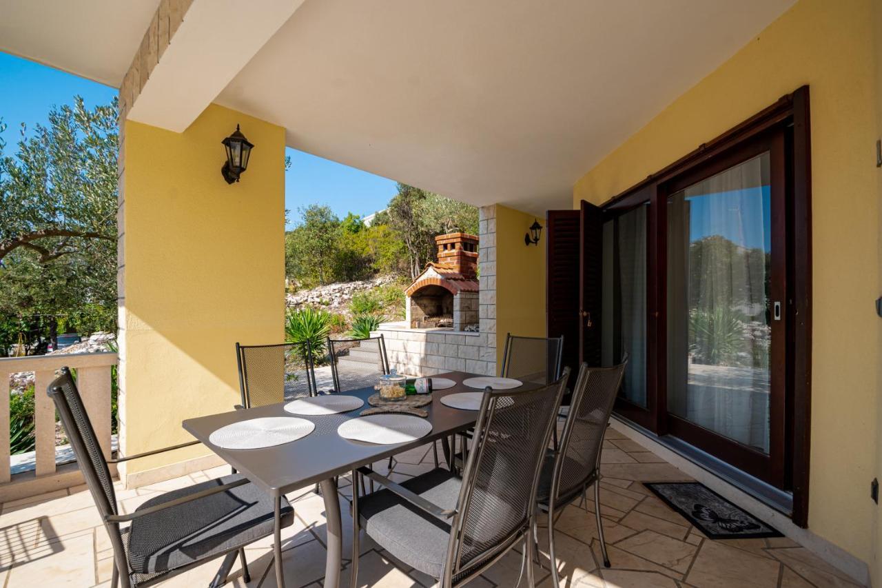 Villa Ana Zrnovo Buitenkant foto