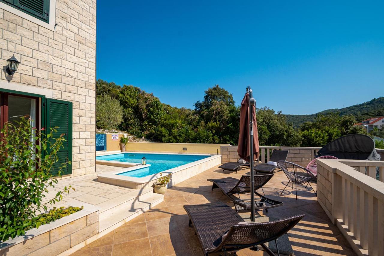 Villa Ana Zrnovo Buitenkant foto