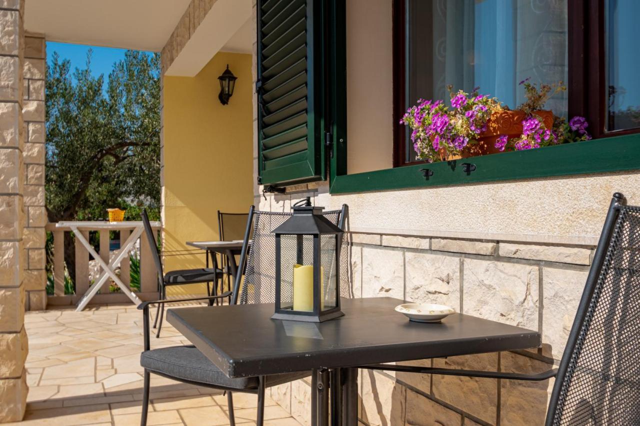Villa Ana Zrnovo Buitenkant foto